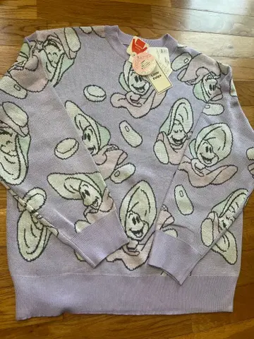 영 오이스터 스웨터