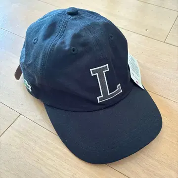 미사용 새상품 Lacoste 블랙 캡