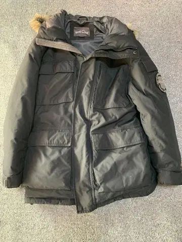 에디바우어 블랙 다운 자켓