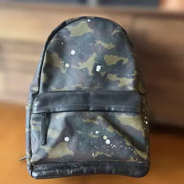 Gentil Bandit 카모 패턴 가죽 백팩