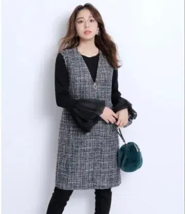 저스길리티 트위드 오버롤 스커트 1