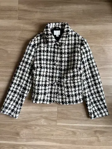 새상품급 H&M 테일러드 숏 자켓 화이트 블랙 체크 XS