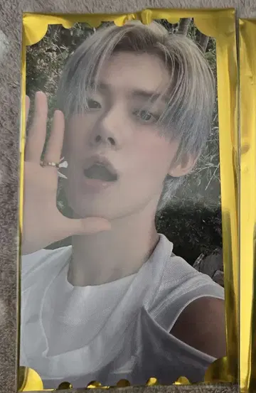 TXT cafe 연준 굿즈 구매 특전