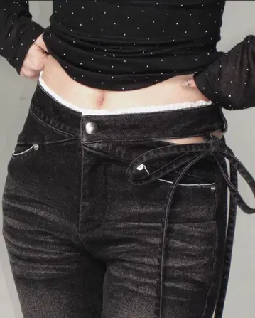 andwang 컷아웃 리본 플레어 데님 S 사이즈