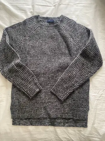 SHARE PARK 그레이 계열 니트 스웨터