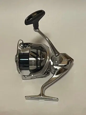 시마노 스피닝 릴 23 스트라딕 C3000
