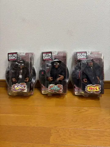 RUN DMC Mezco 피규어 3체 세트