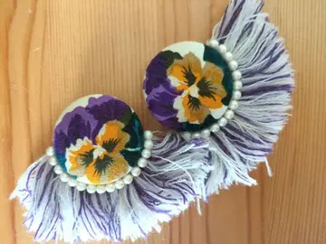 LES CHATS CHAM 팬지 패턴 프린지 귀걸이 대