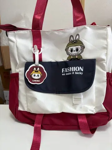 러브부 캐릭터 포함 숄더백 빨흰