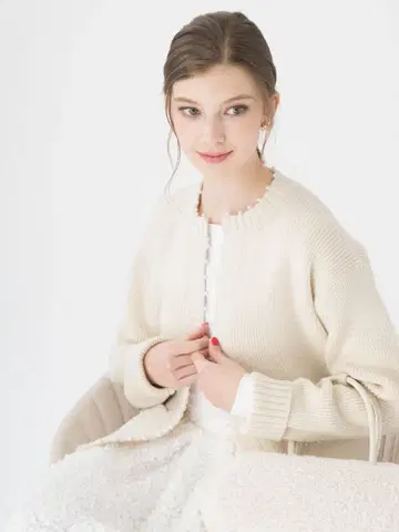 트루 바이 마리코 오이카와 Ludmila