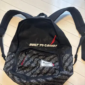 Herschel independent 백팩