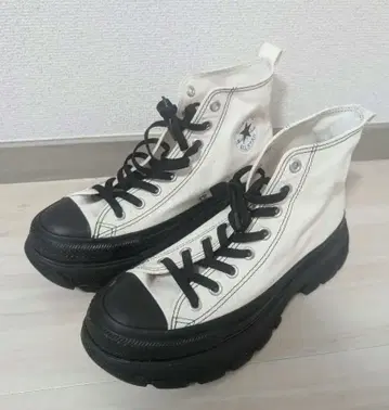 컨버스 트렉 웨이브 통굽 하이컷 스니커즈 26cm