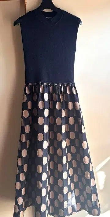 2024년에 구매 FEENNL 롱 원피스