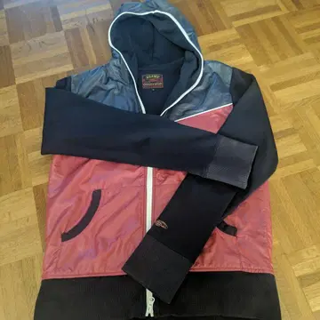 BEAMS 후드티 블랙/빨간색/파랑