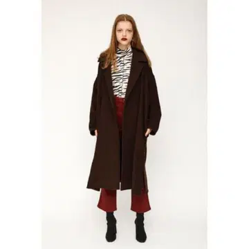 LOOSE SOFT COAT SLY 스라이