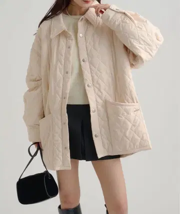mystic 카라 부착 퀼팅 자켓 프리 사이즈