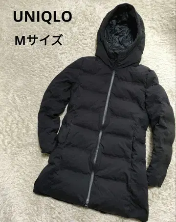 UNIQLO 여성용 심리스 다운 코트 M 사이즈 블랙