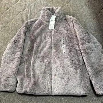 유니클로 퍼리 리프 플리스 풀 지퍼 자켓 M 사이즈 브라운