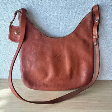 일비종떼 숄더백