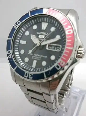 정크 SEIKO 5 스포츠 남성용 해외 모델 레어 모델 기계식 시스루백