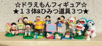 도라에몽 피규어 13개 & 비밀도구 3개