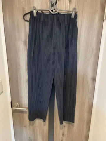 플리츠 팬츠 그레이 사이즈 1 벨트 루프 hp21jf148