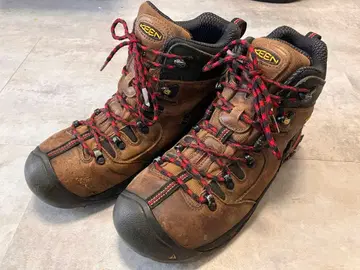 KEEN 방수 워크 부츠 브라운 안전화