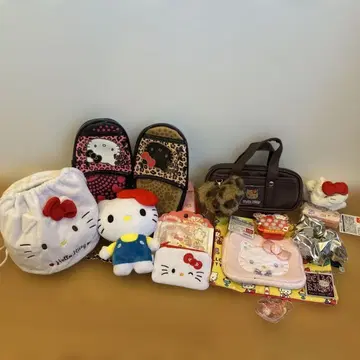 헬로키티 8세트 택 포함 미사용 있음