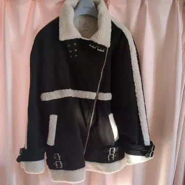 보아 블랙 스웨이드 느낌 라이더 자켓