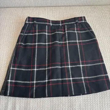 준앤로페 골프 스커트