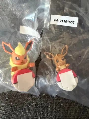 포켓몬 제일복권 F상 길거리 산책 챠라링 프렌즈 부스터 이브이