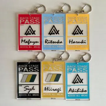 기븐 PASS풍 아크릴 키링