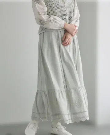 TSUHARU 파츠 레이스 자수 스커트