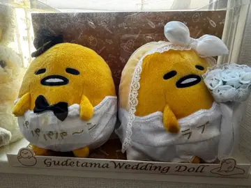 구데타마 웨딩 인형