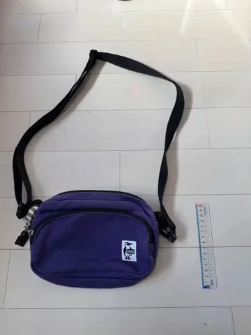 보라색 나일론 숄더백