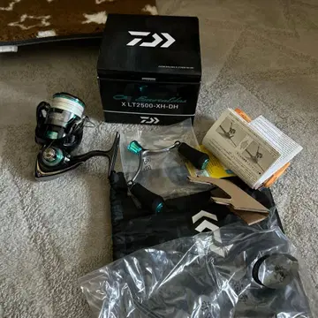 DAIWA LT2500-XH-DH 스피닝 릴