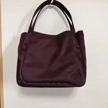 Y'SACCS 버건디 토트백