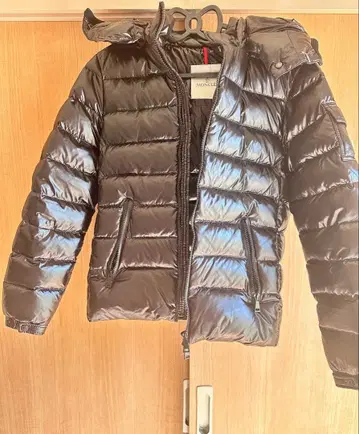 몽클레르 다운 자켓 'BADY'