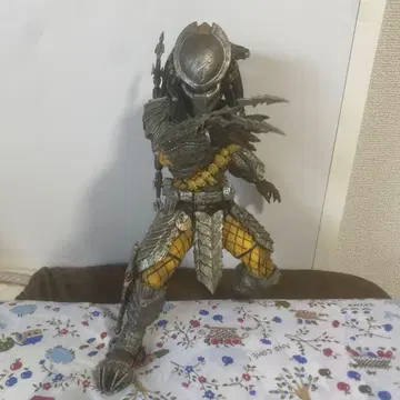 에이리언 vs 프레데터 리얼 피규어