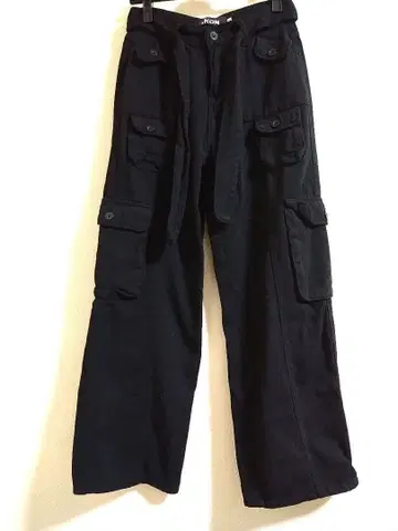 A'GEM/9 x .kom 와이드 실루엣 카고 팬츠