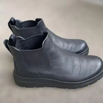 ECCO 블랙 가죽 첼시 부츠