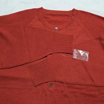 북유럽 생활의 도구점 열어도 닫아도 코디가 완성되는 가디건 / 레드