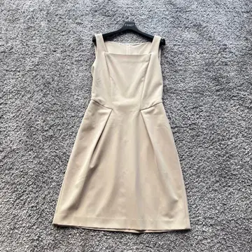 FOXEY NY 40 베이지 원피스