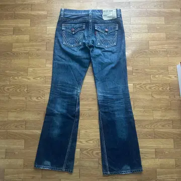 BLUE TRIP 부츠컷 데님