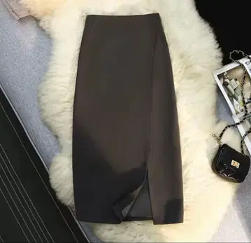 블랙 타이트 스커트