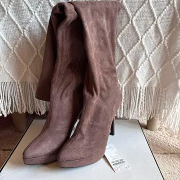 데이리루 누아르 니하이 부츠