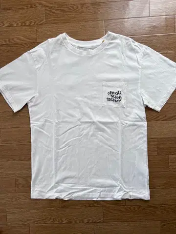 Critical Slide 포켓 부착 T셔츠 화이트 T L