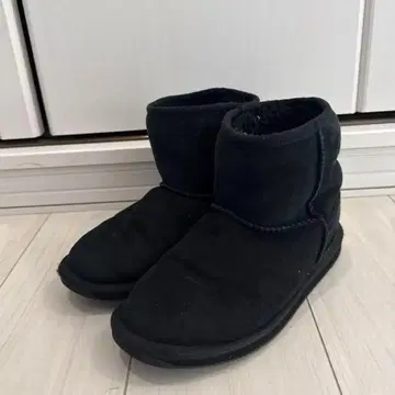 EMU 블랙 어그 부츠