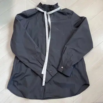 SHIPS any 프릴 긴팔 셔츠 블랙