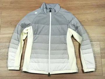 거의 미사용 데상트 여성용 골프 자켓 그레이 아이보리